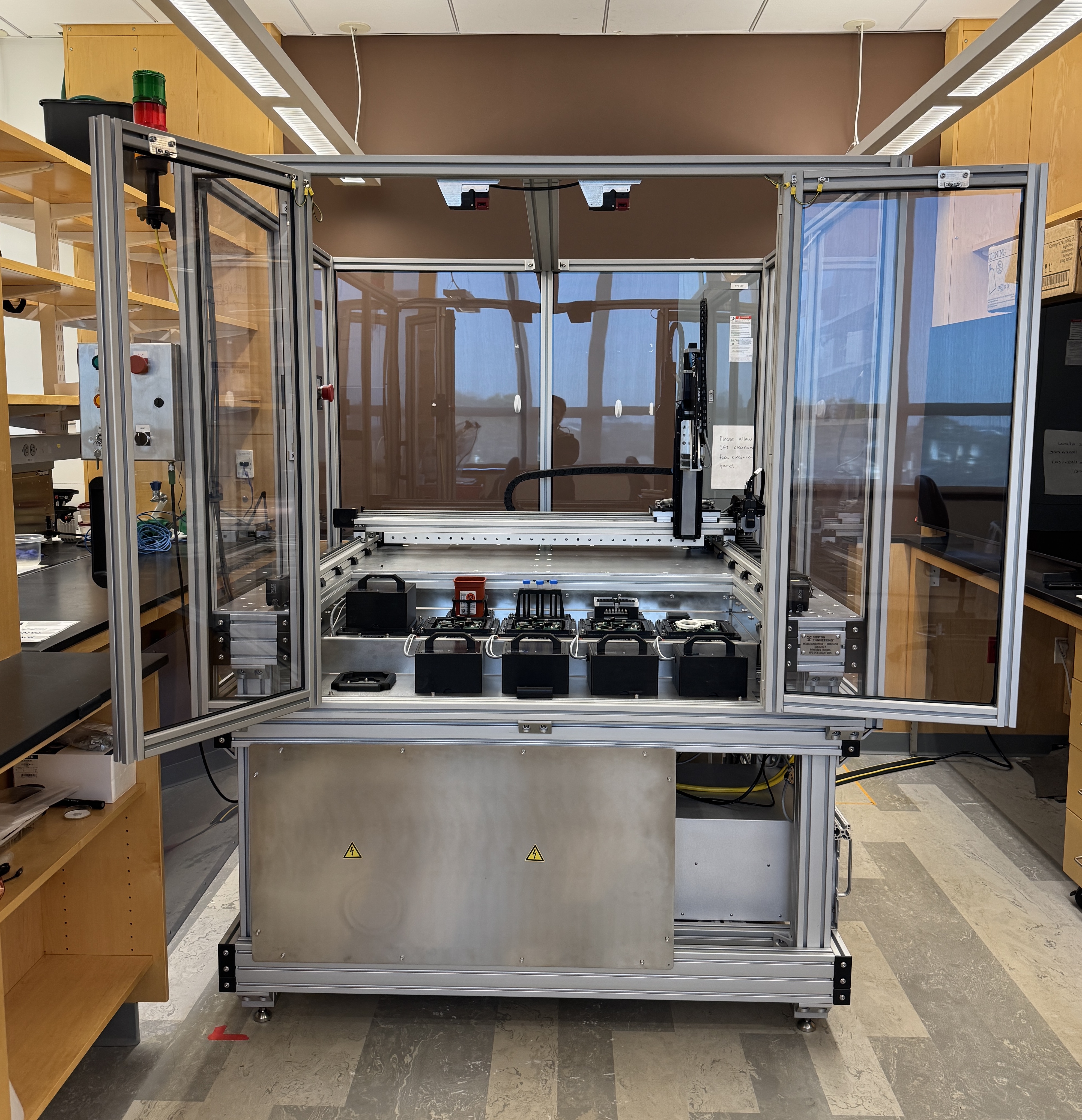 Meet a new synthetic colleague: robot science as a translation tool between diverse intelligences